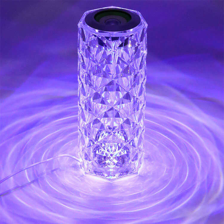 Lámpara diamante 💎 con parlante bluethooth 🏮🔊 (45% de descuento) ⚡️